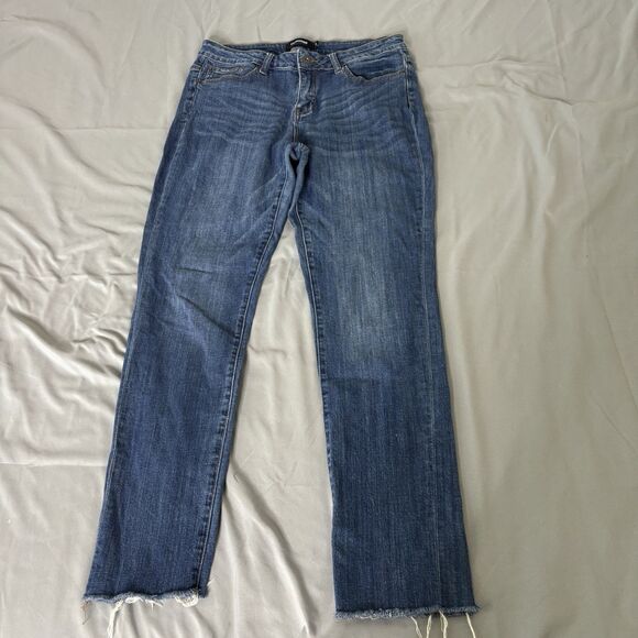 Clingers Women's Juniors Size 15 Raw Hem Jeans - Picture 1 of 7